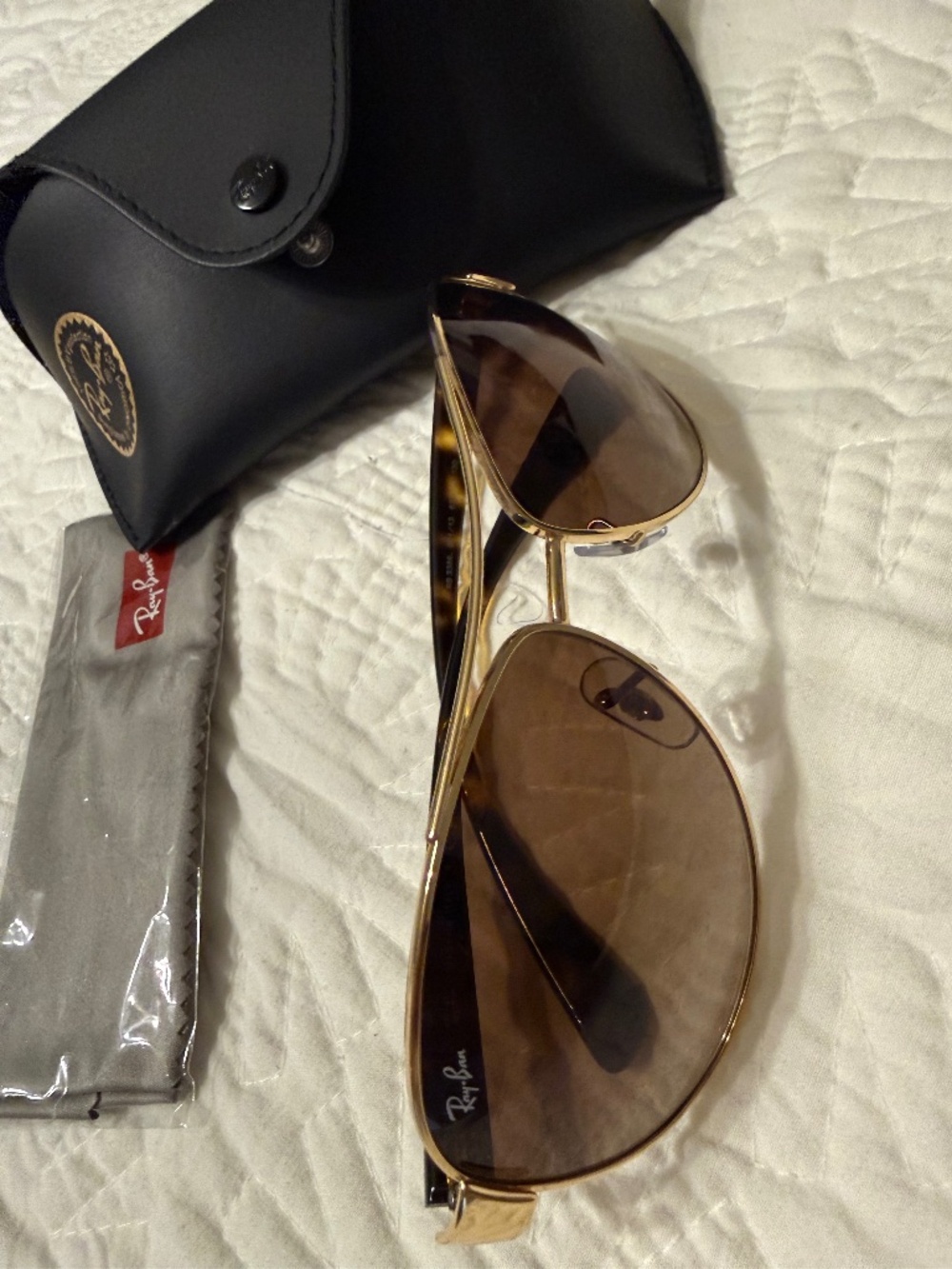 Ray Ban
